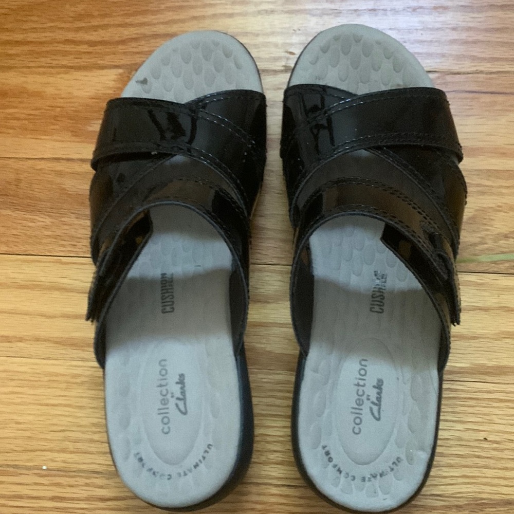 Clark’s Women’s Black Patent Leather Sandals